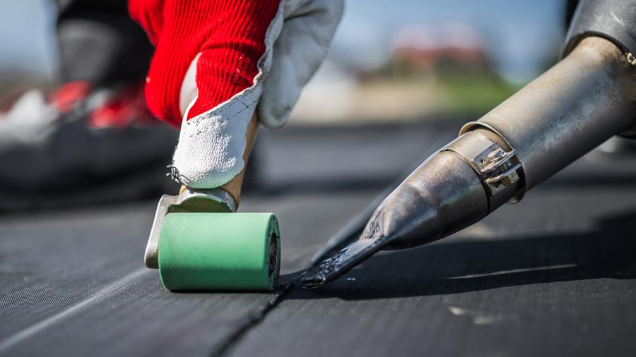 Storm Shield Roofing contractor, roofers, roofing company, roofing repair, hail damage, commercial, residential, Free estimate 612.462.2598 